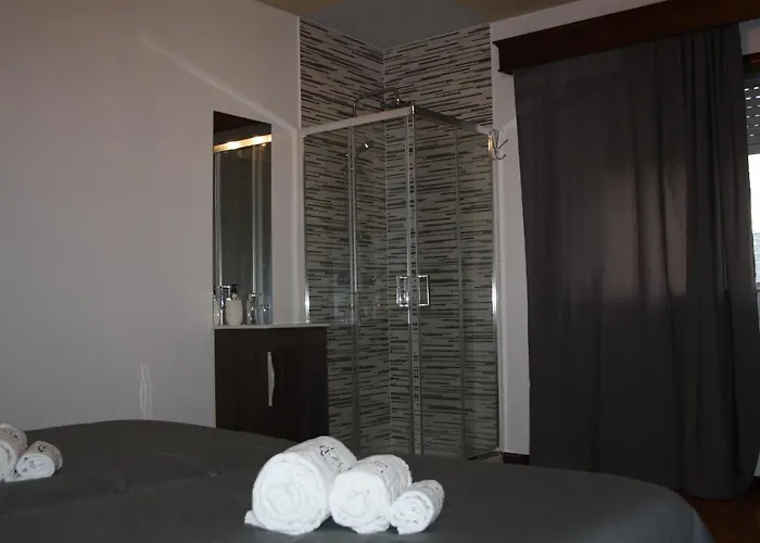 Arrendar Πανδοχείο *